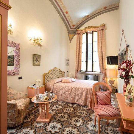 Antica Dimora Del Buongoverno Hotel Siena Kültér fotó